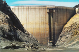 Le barrage de Tignes - Patrimoinesdumonde.net